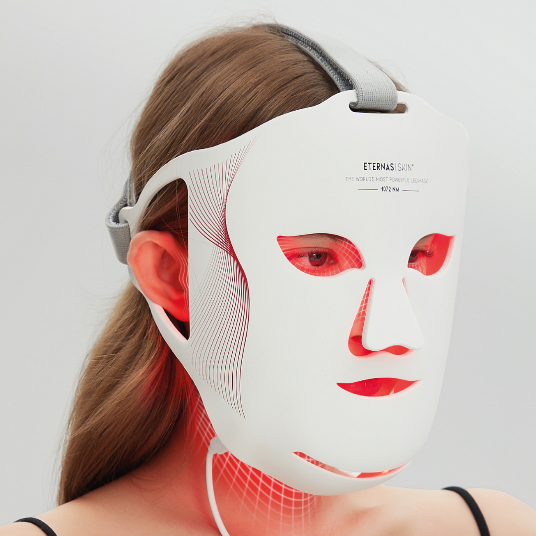 The World's Most Powerful LED Mask — DNIR 1072nm
